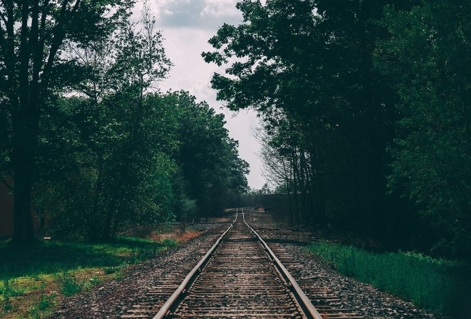 image of a railway track